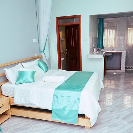 Westway Luxury Suites Mbarara Ngoại thất bức ảnh