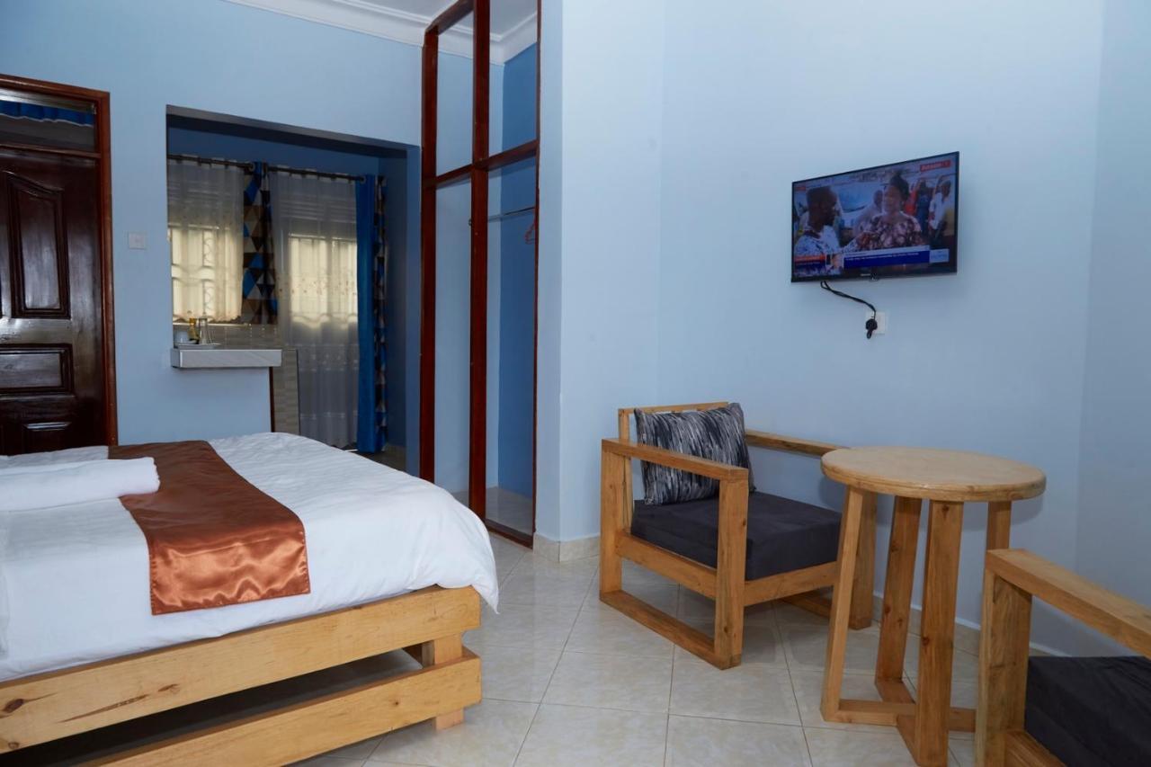 Westway Luxury Suites Mbarara Ngoại thất bức ảnh