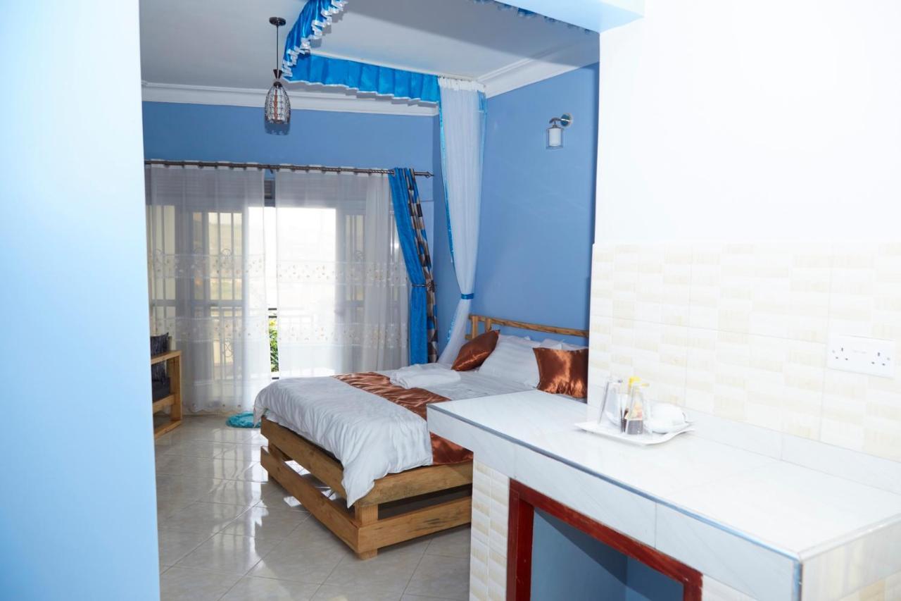 Westway Luxury Suites Mbarara Ngoại thất bức ảnh