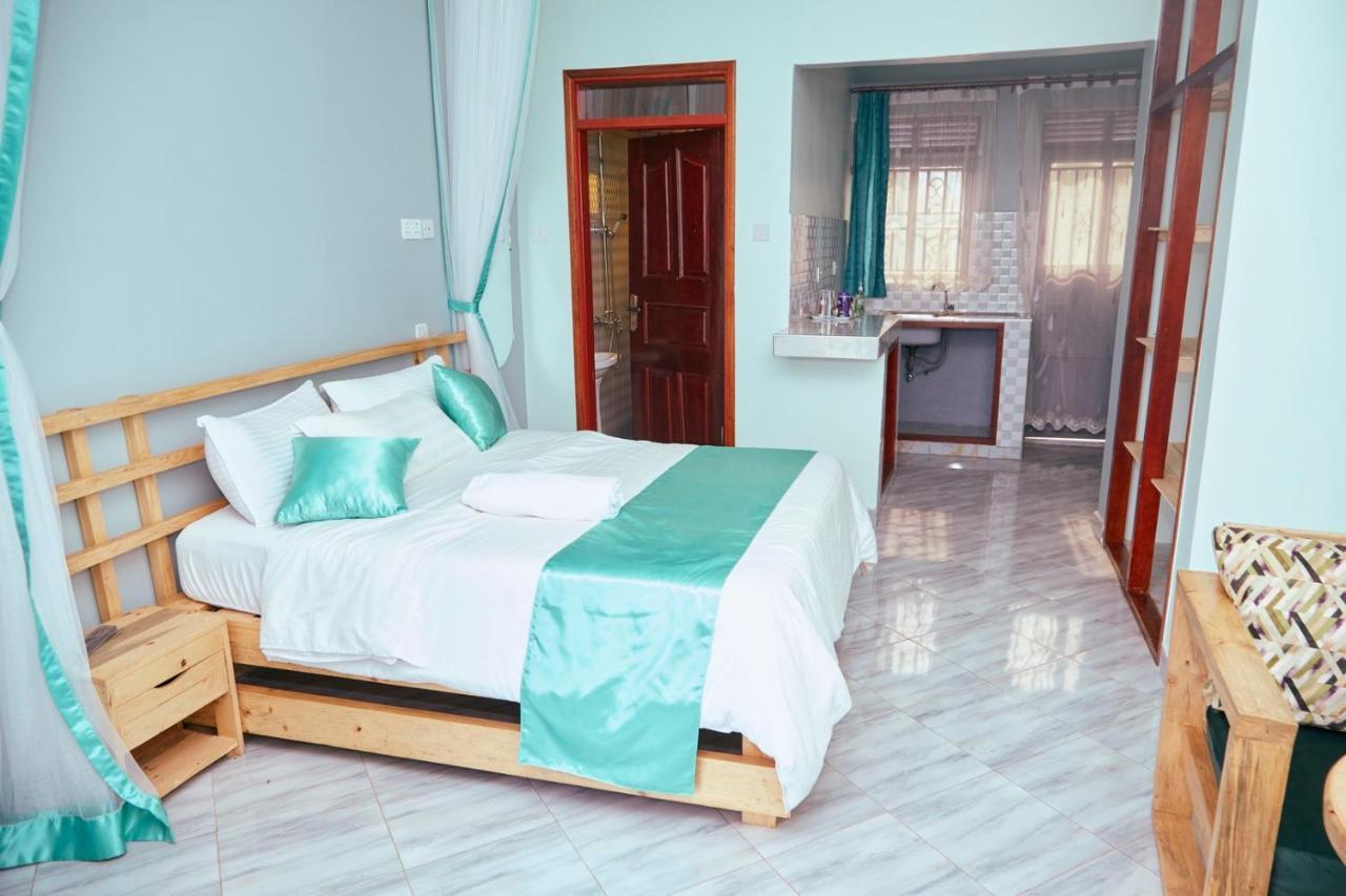 Westway Luxury Suites Mbarara Ngoại thất bức ảnh